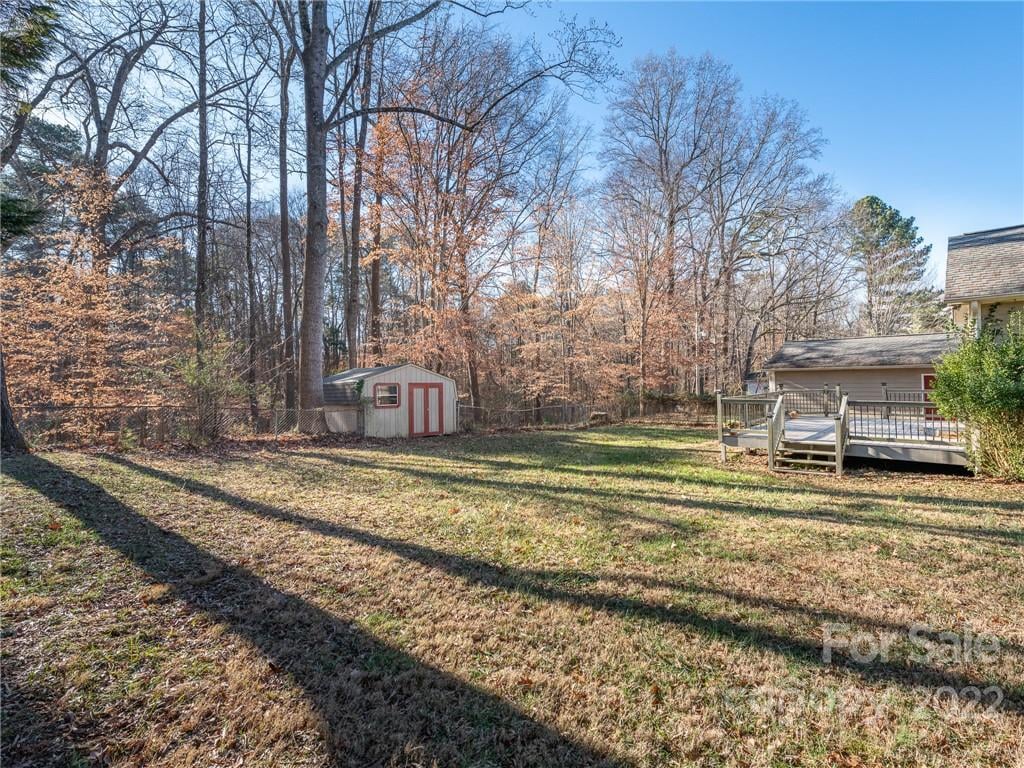 5400 Country Woods Dr