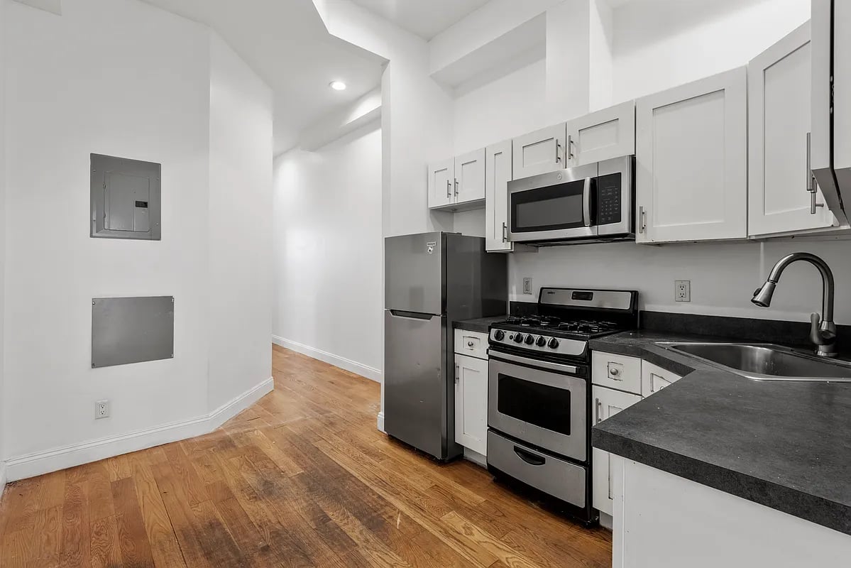 291 Wyckoff Avenue #1R