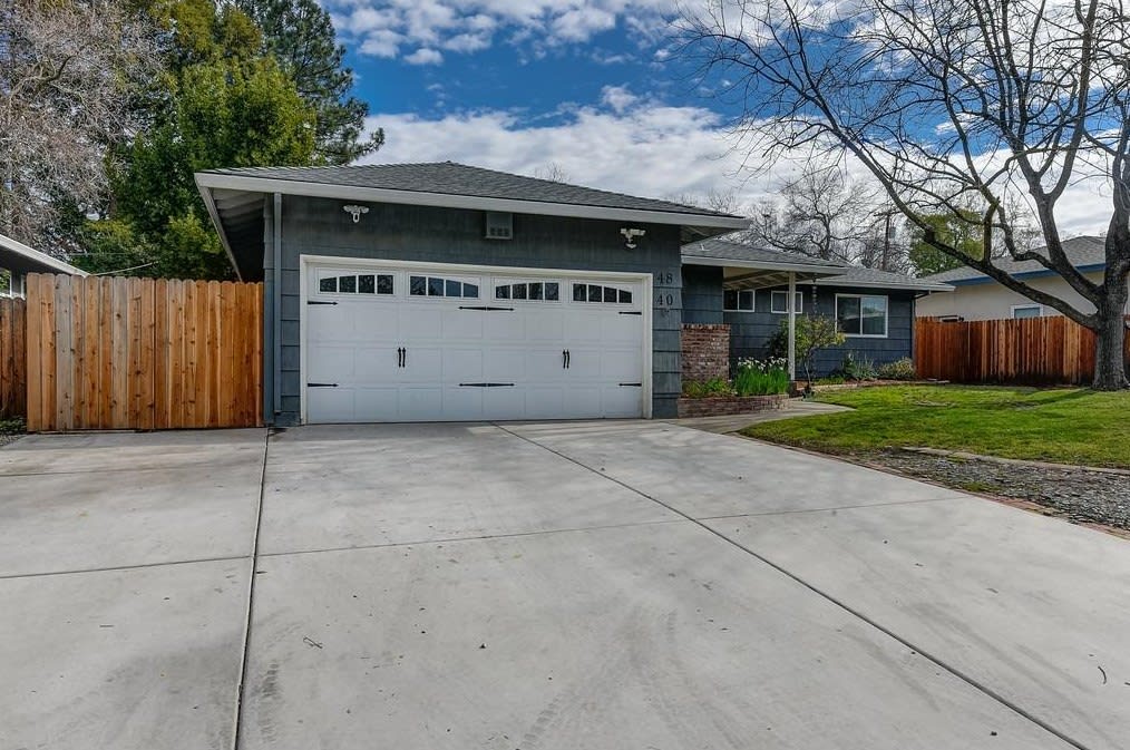 4840 Crestview Drive