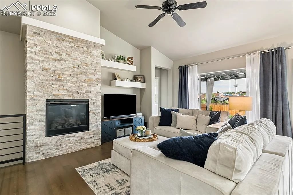 6792 David Anthony Ct