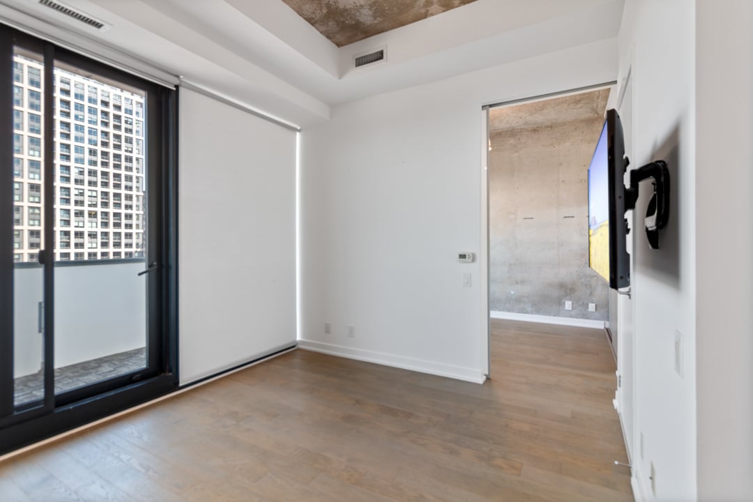 11 Charlotte St #Ph05