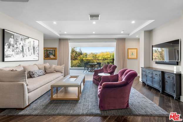 4915 Tyrone Ave #236