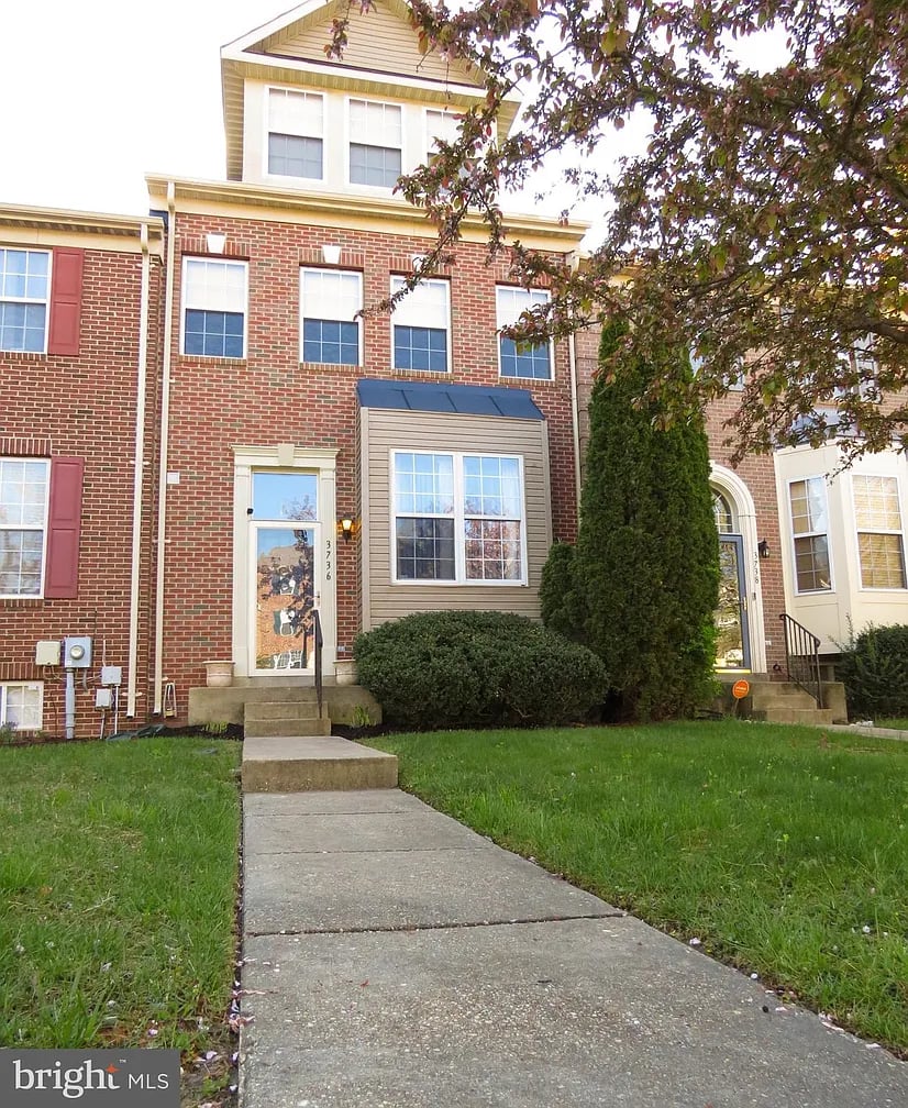 3736 Midlothian Pl