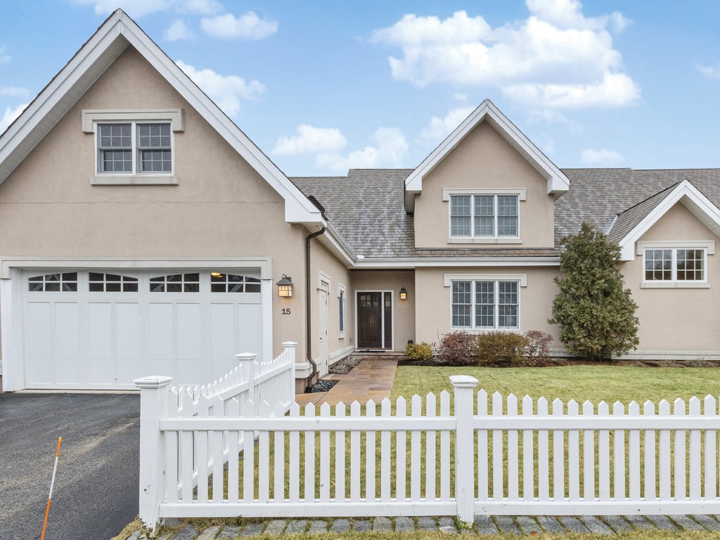 287 Langley Rd #15