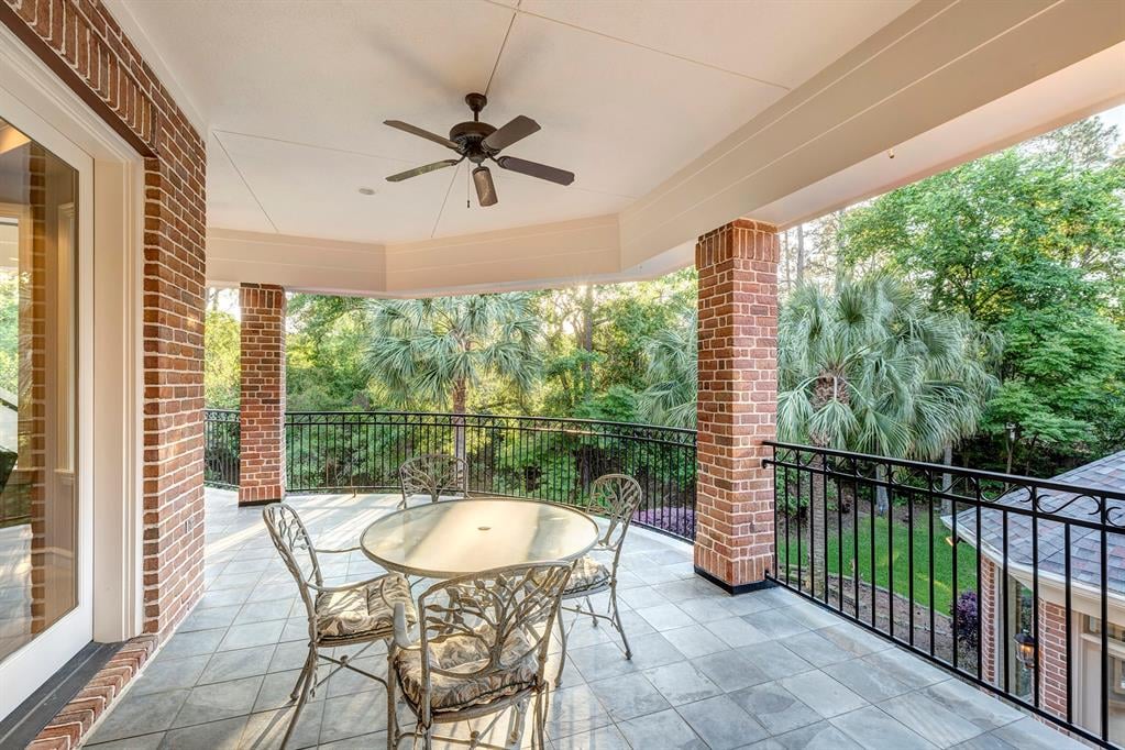 135 Hickory Ridge Dr