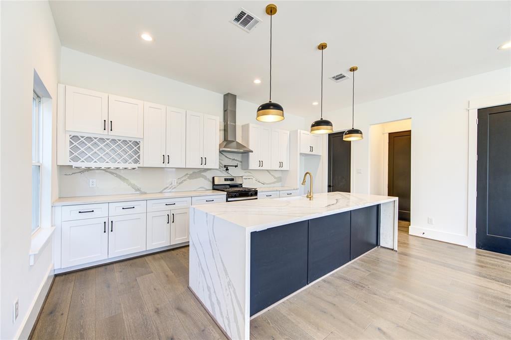 Kitchen in Pollard Estates homes in Houston, TX