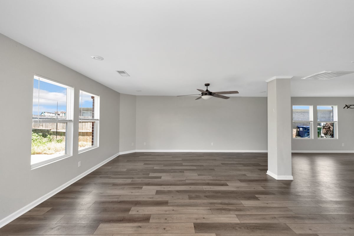 Spacious 4BR Home in Desirable Westlake!
