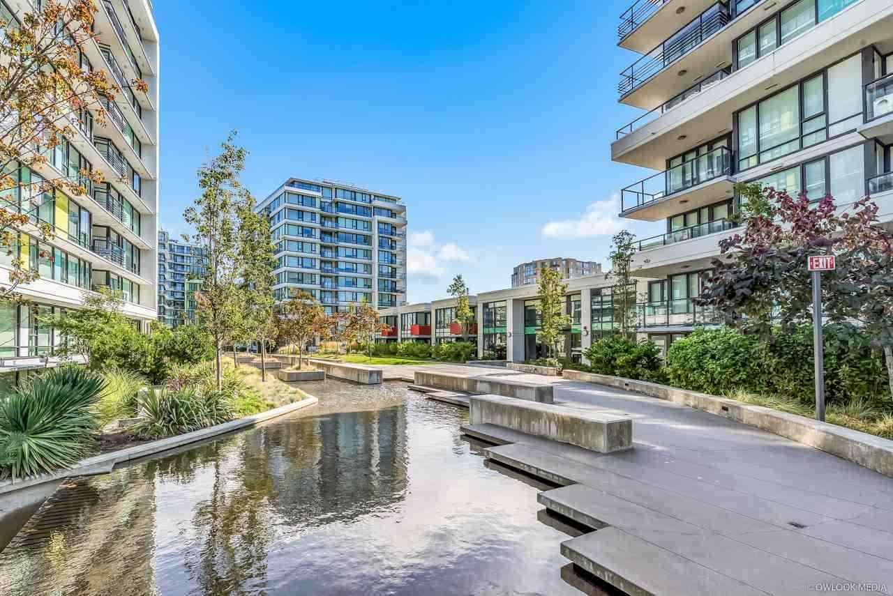 711-7788 Ackroyd Rd