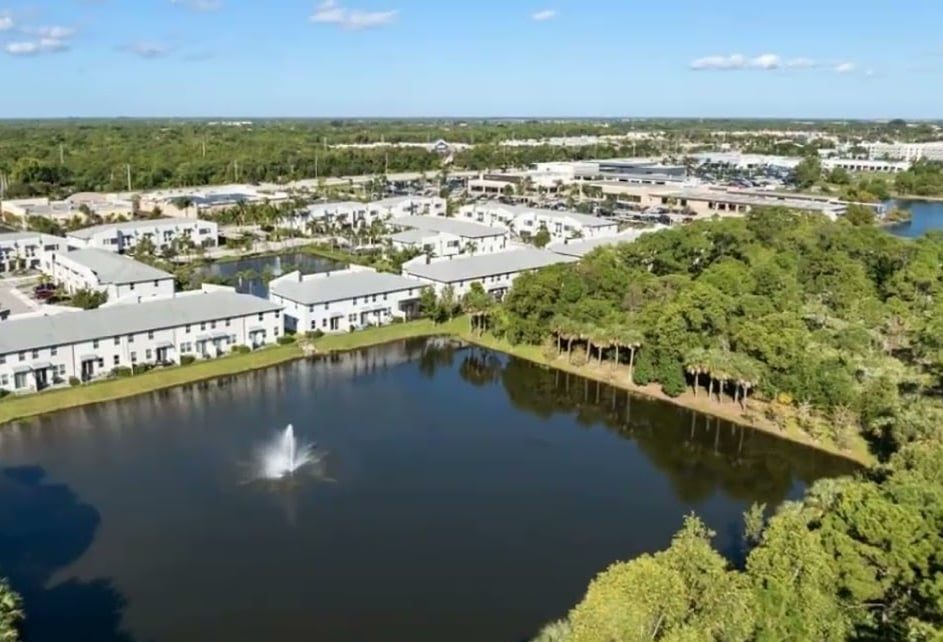 3939 SE Mentmore Lane