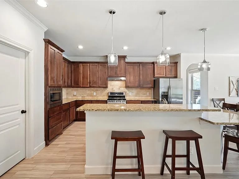 11264 Blue Grass Way