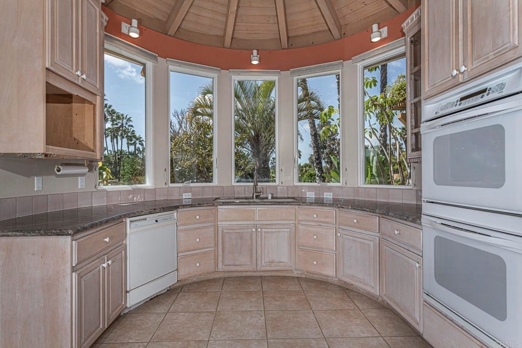 6944 Rancho Cielo