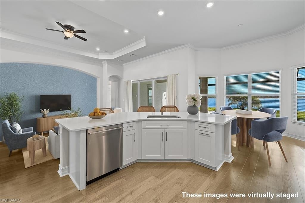 14696 Blue Bay Cir