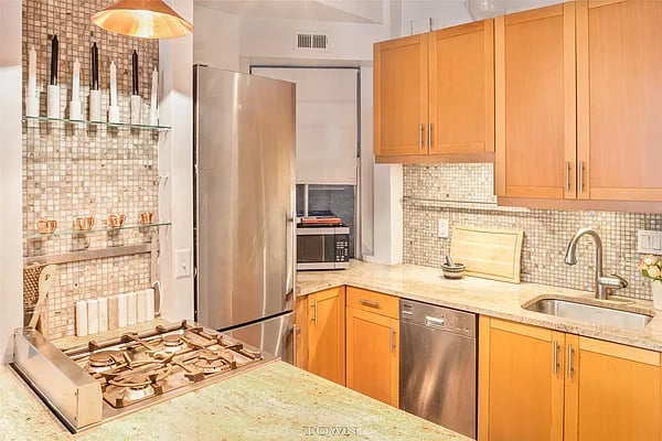 131 Thompson Street #2D