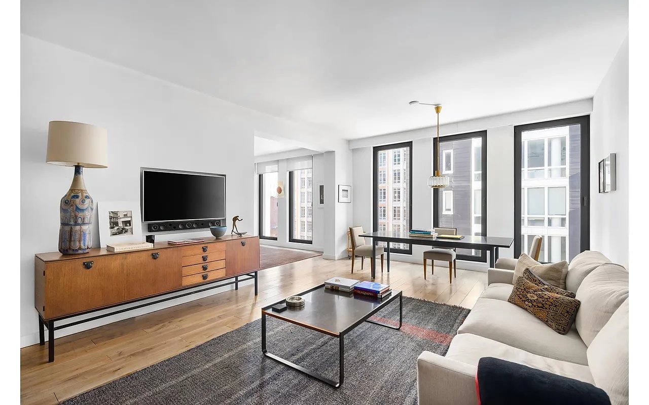 15 Renwick St, #504