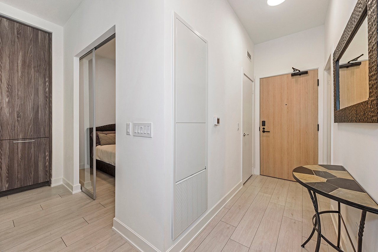 #1003 - 15 Mercer Street, Toronto Unit: 1003