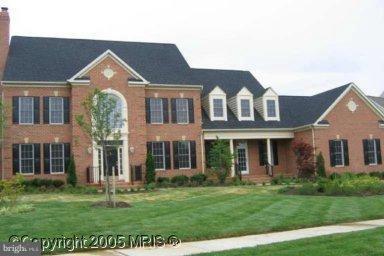 301 Emilies Ln