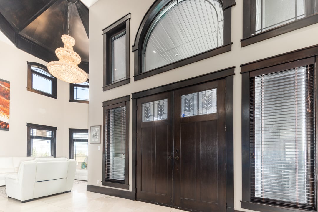 Private Bearspaw Estate Home