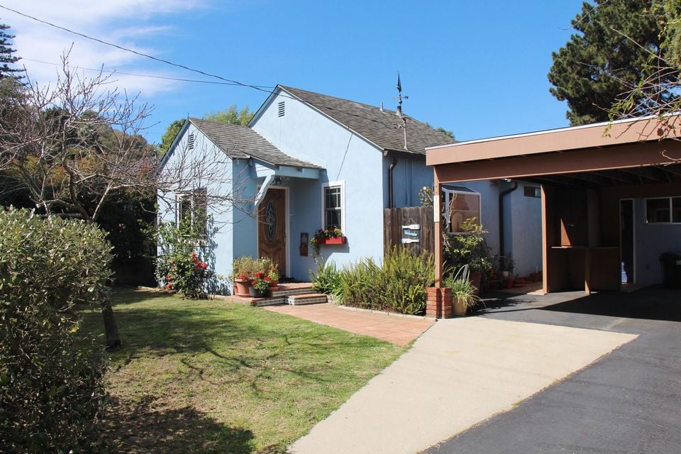 1008 W Micheltorena St