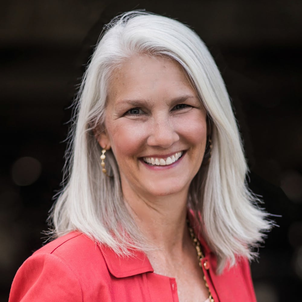 Meg Sierant Vail, CO Real Estate Agent Headshot