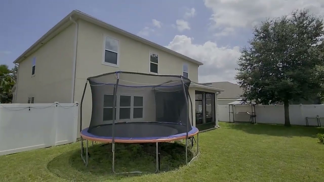 16028 Willow Bluff Ct Jacksonville, FL 32218