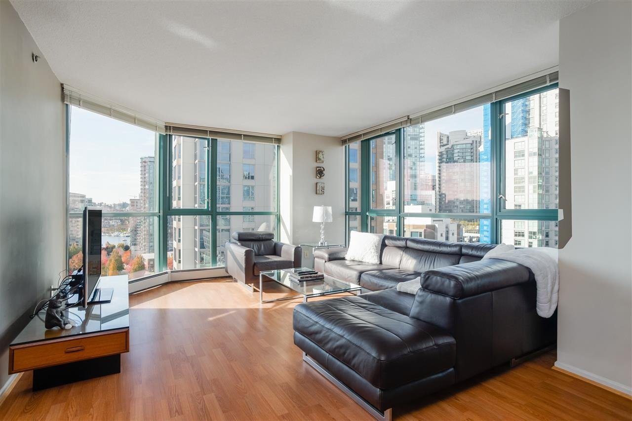 289 Drake St, #1601