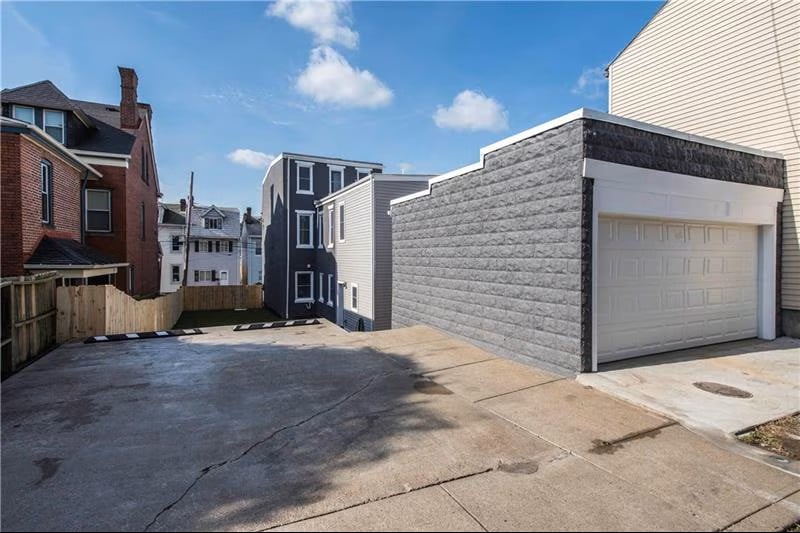 5112 Carnegie Street