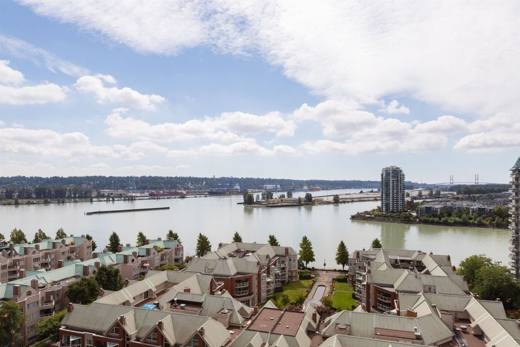 1245 Quayside Dr, #1805
