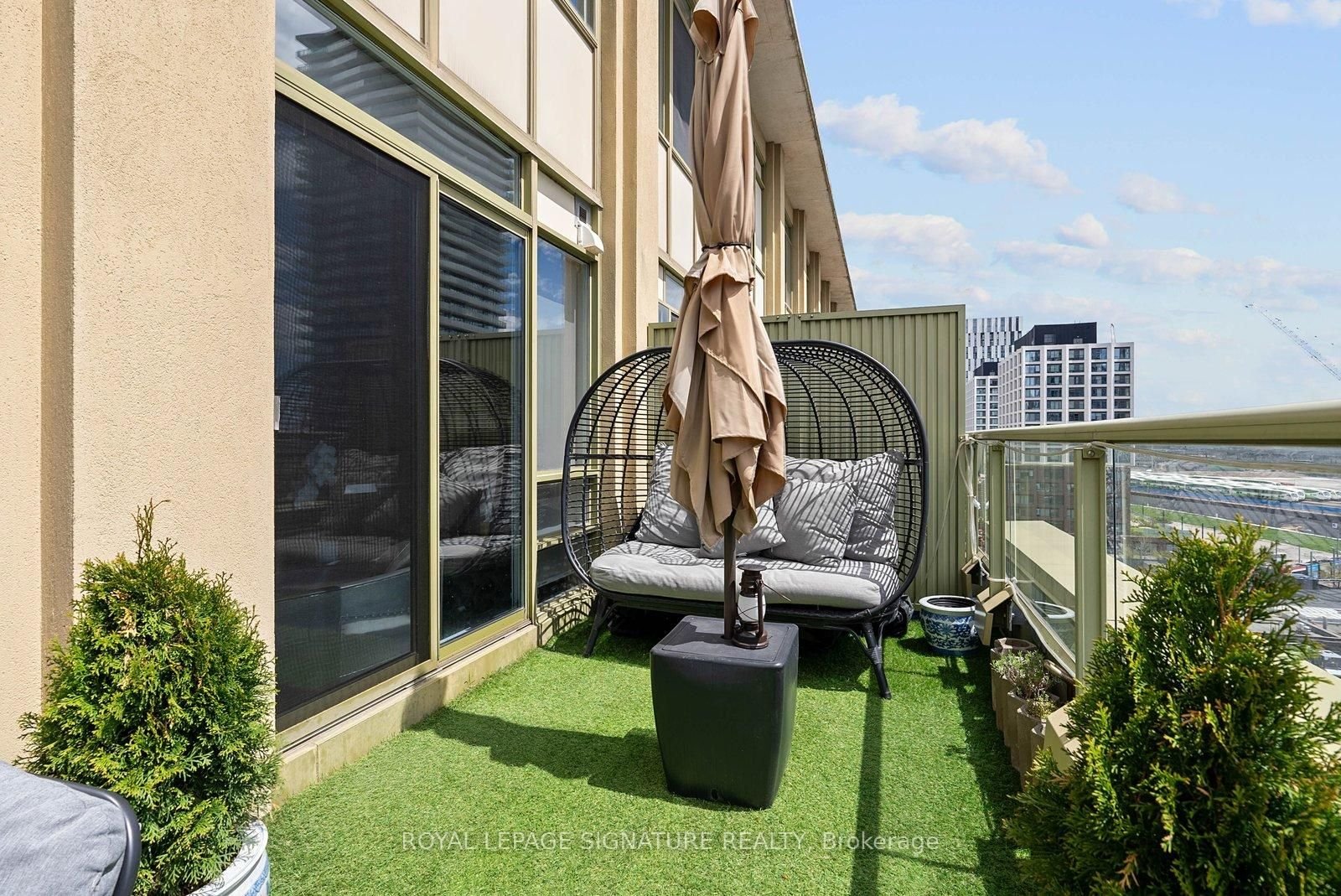 PENTHOUSE ON THE MILL
