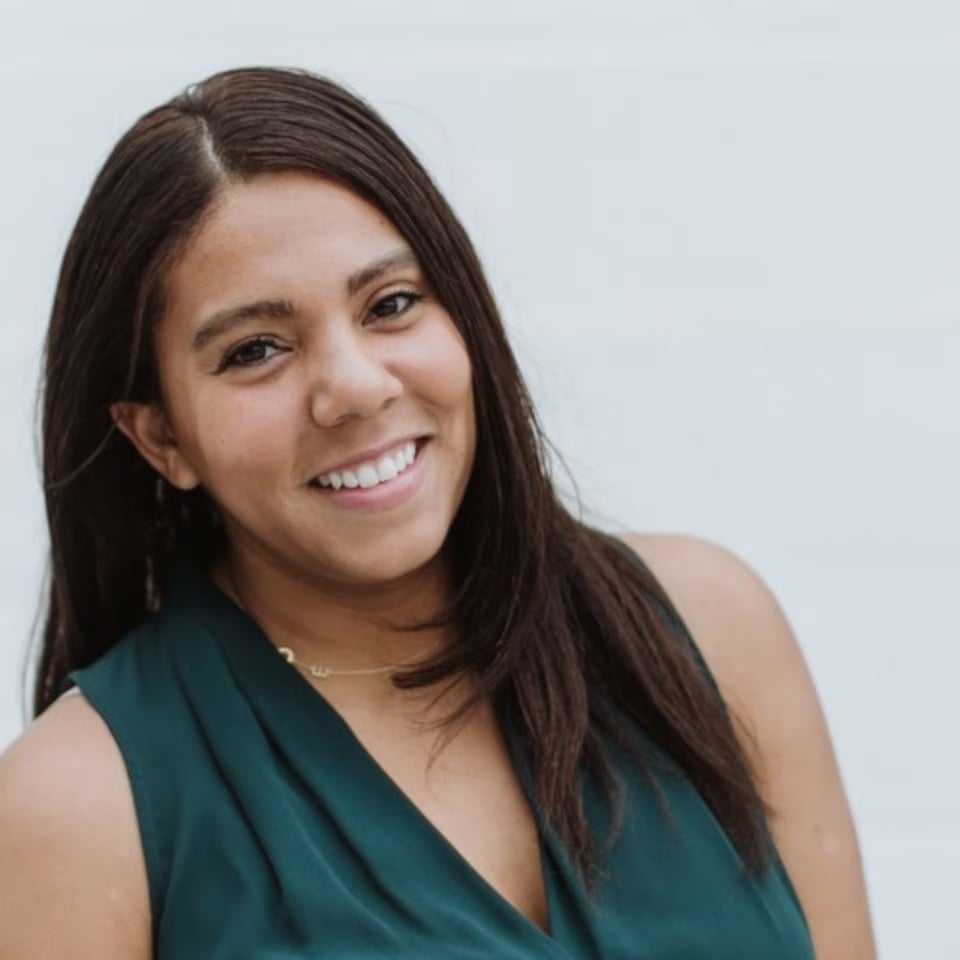 Celeste Baker Harrisonburg, VA Real Estate Agent Headshot