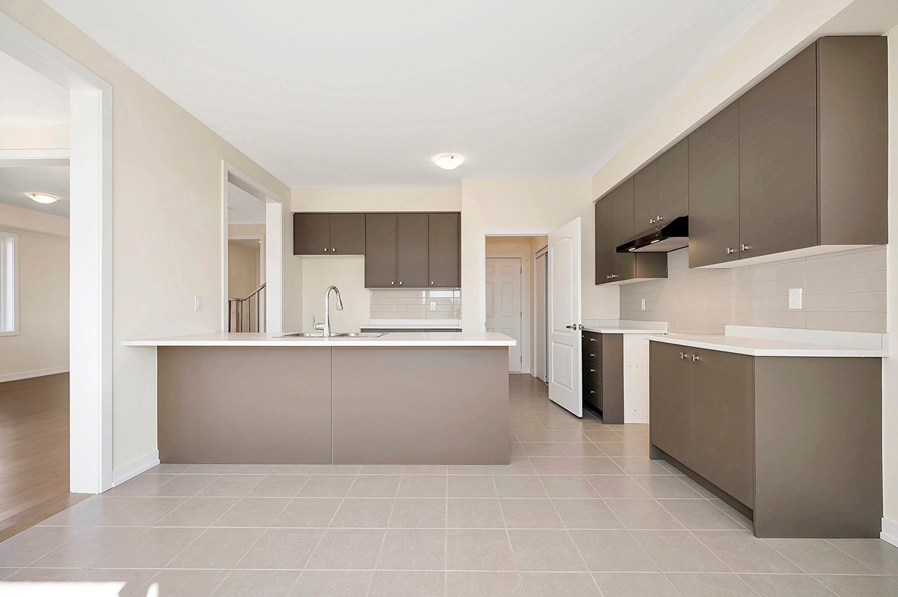 24 Basswood Crescent