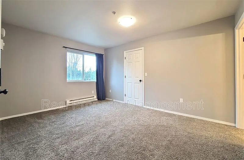 510 75th St SE #104