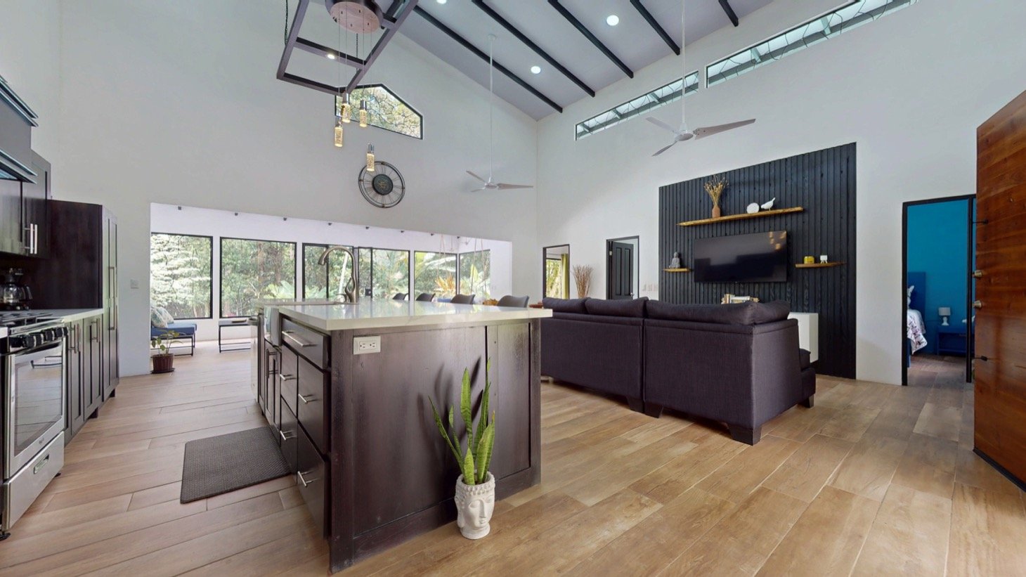 Contemporary Jungle Retreat in Tres Rios, Costa Rica