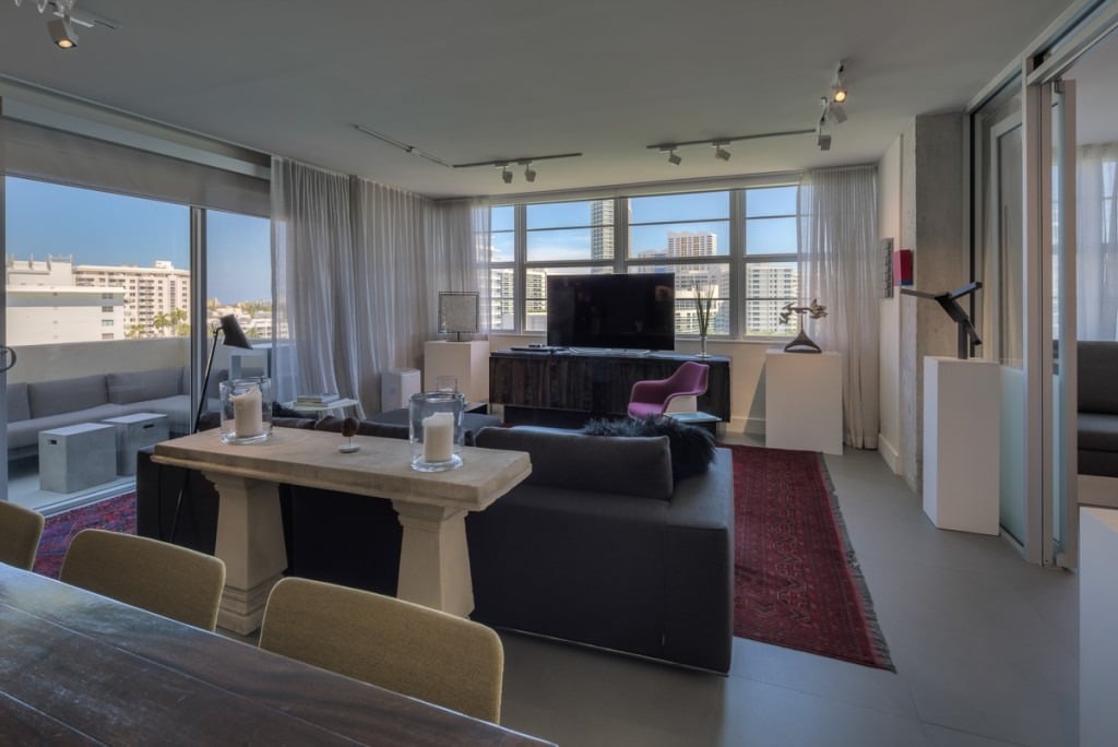 Contemporary-Stunner 2 Bedroom Southeast Corner Just Listed at Belle Plaza!