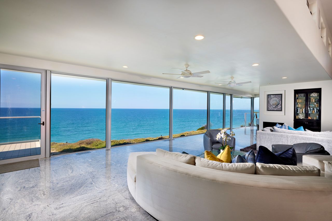 Encinitas Oceanfront Retreat