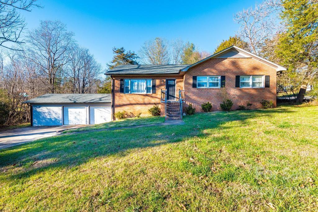 5196 Jenkins Rd