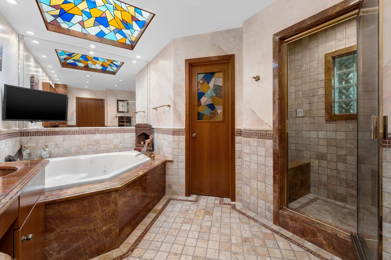  Morningside Waterfront Estate