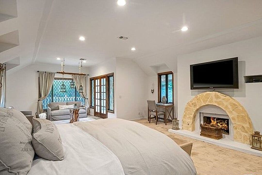 Ridge Opulent