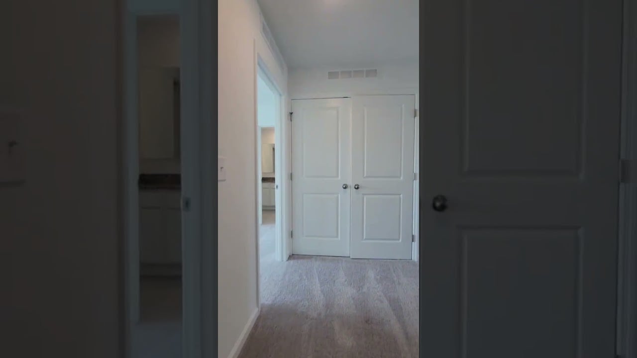 Virtual Tour of Townhome in Ashford Place St.Cloud by Starlight Homes