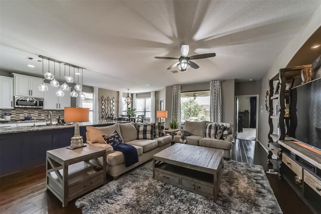 3647 Daintree Park Dr
