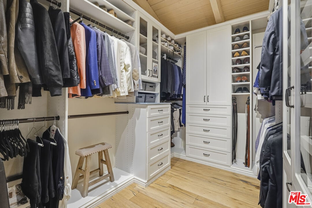 Solis Vista, Serra Rd, 90265