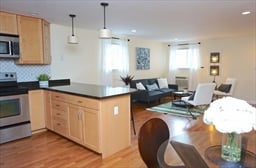 37 Kilby St