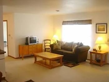 1751 Wildlife Dr Apt 5