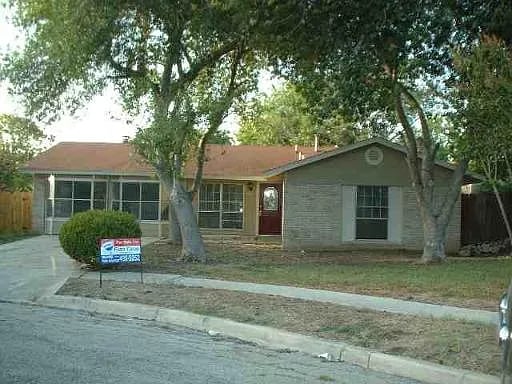 7007 Glen Trail Dr