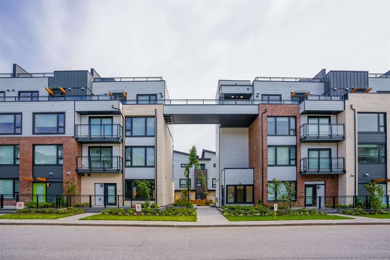 525 E 2nd St, #422