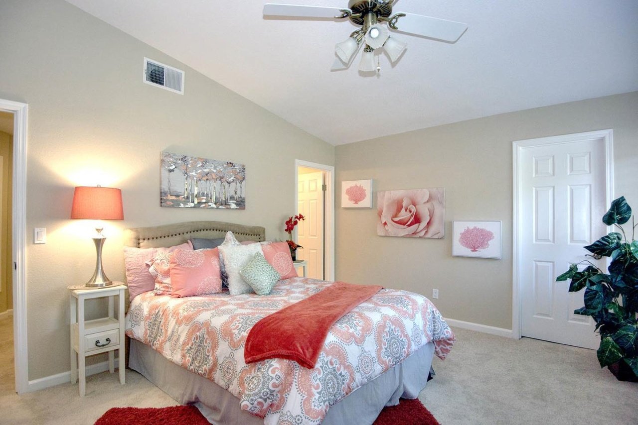 6 Sandpebble Ct