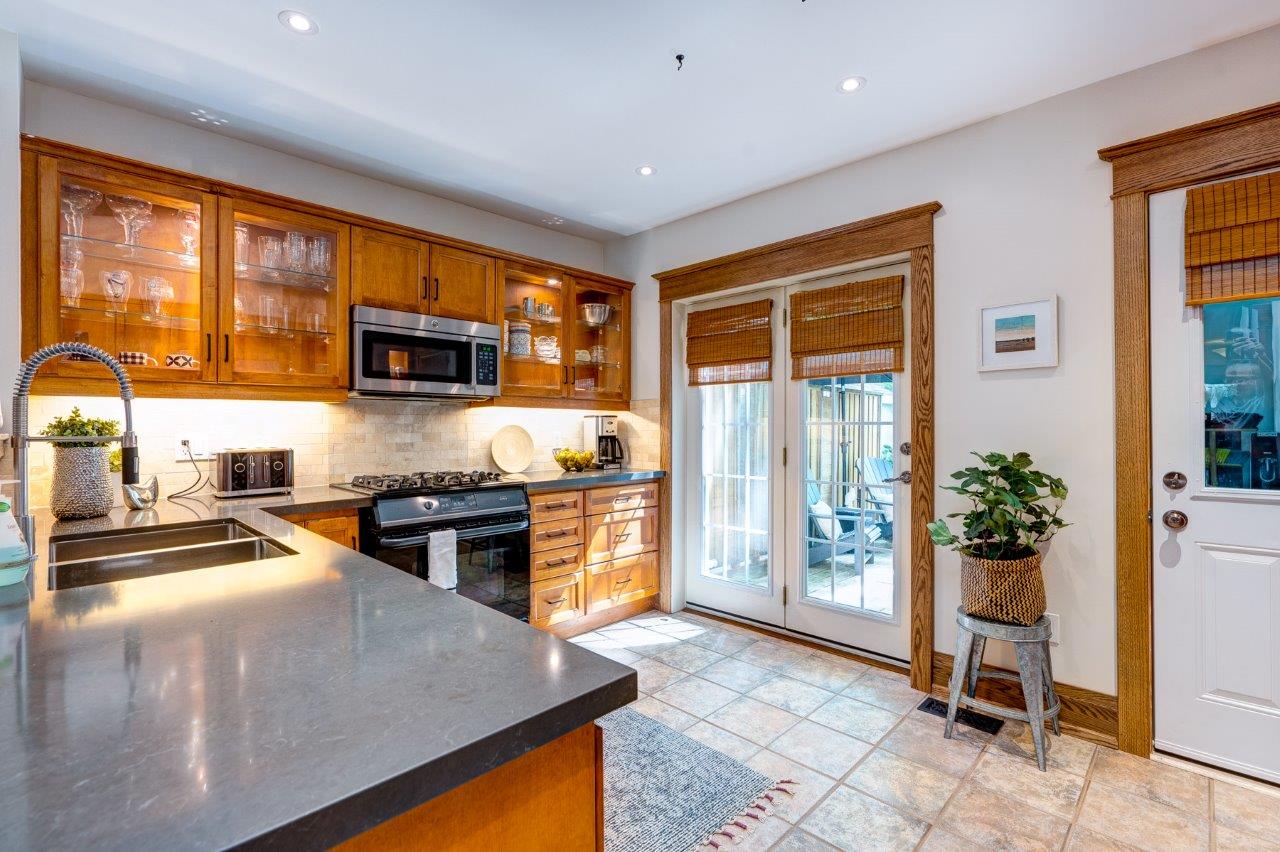 113 Brookside Dr
