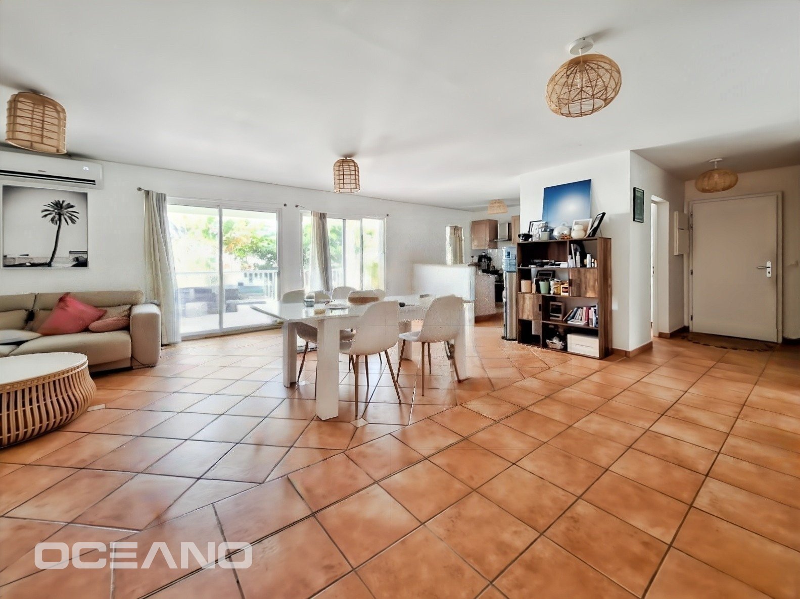 3-bedroom condo - Orient Bay