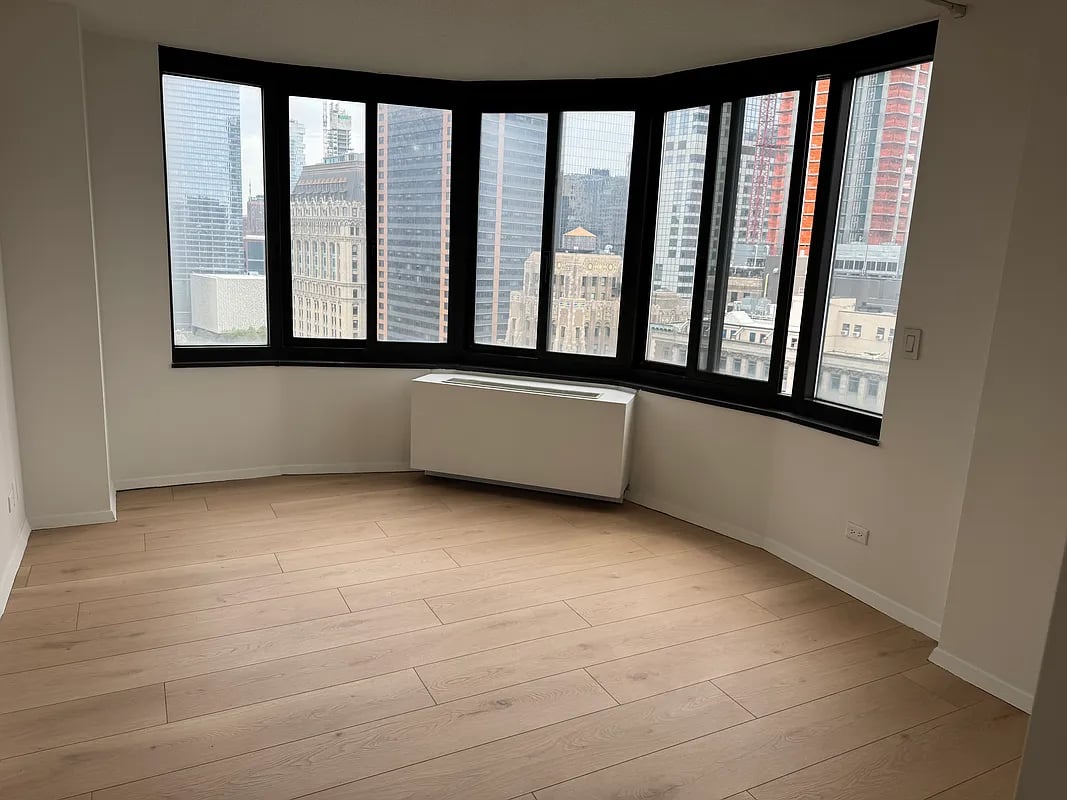 200 Rector Place #28L
