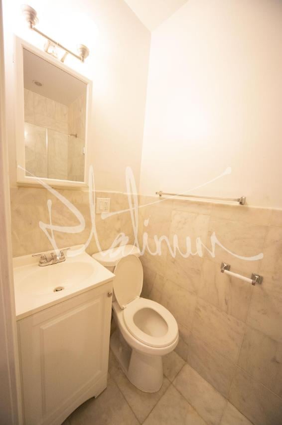 826 Ninth Avenue, Apt 4-FS