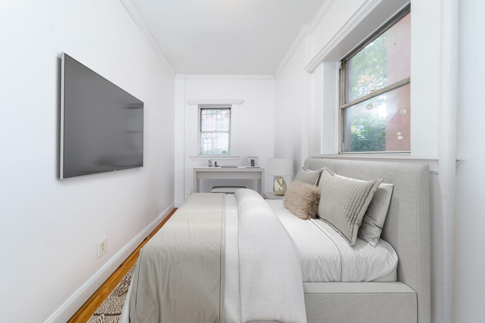 45 Kingston Avenue, Apt 1-R